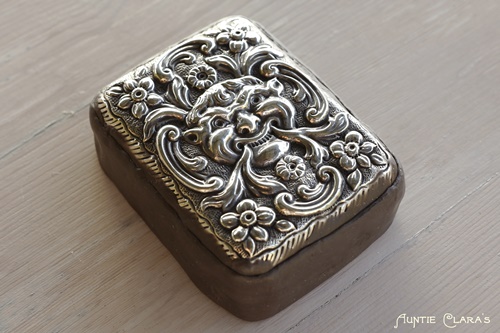 Silver cigarette case by Samuel Jacob, 1887, London